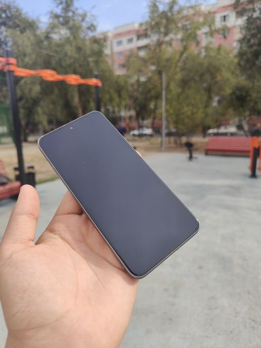 Pixel 8 с коробкой 128ГБ