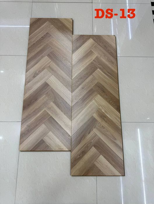 Laminat chegirma 46.500 sifat abyom bor