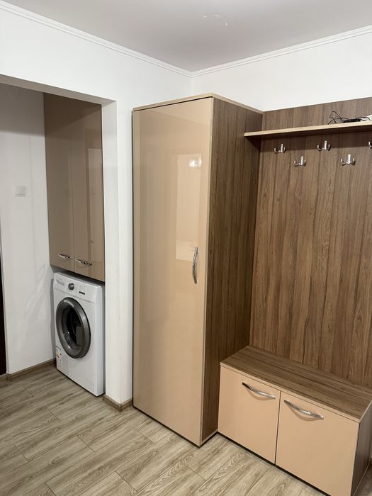 Inchiriez apartament cu 2 camere