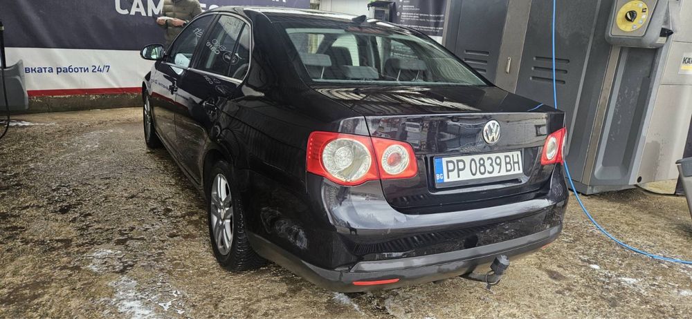 VW Jetta 1.9 TDi 105hp