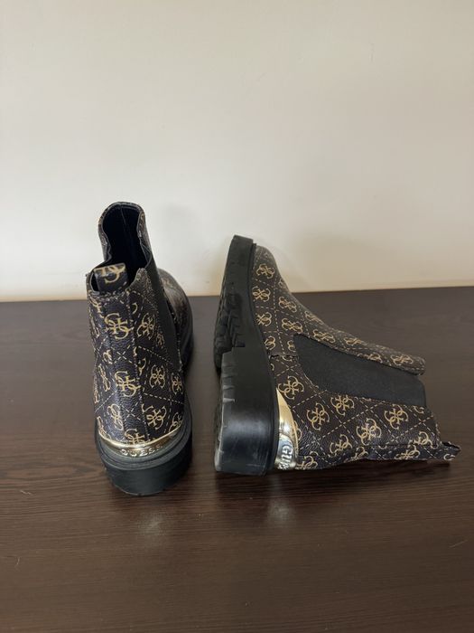 Боти Guess, 38 размер