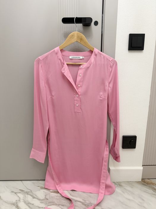 Calvin Klein платье XS-S