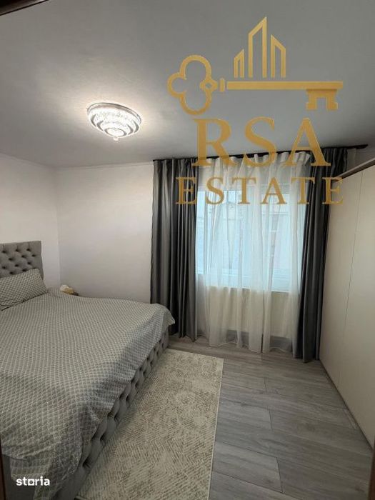 Apartament cu 2 camere de vanzare etaj 4, zona Cina Rm. Valcea