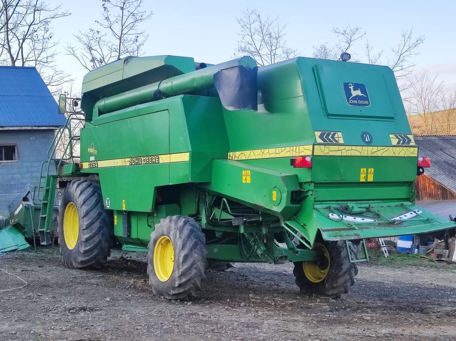 Combină John Deere