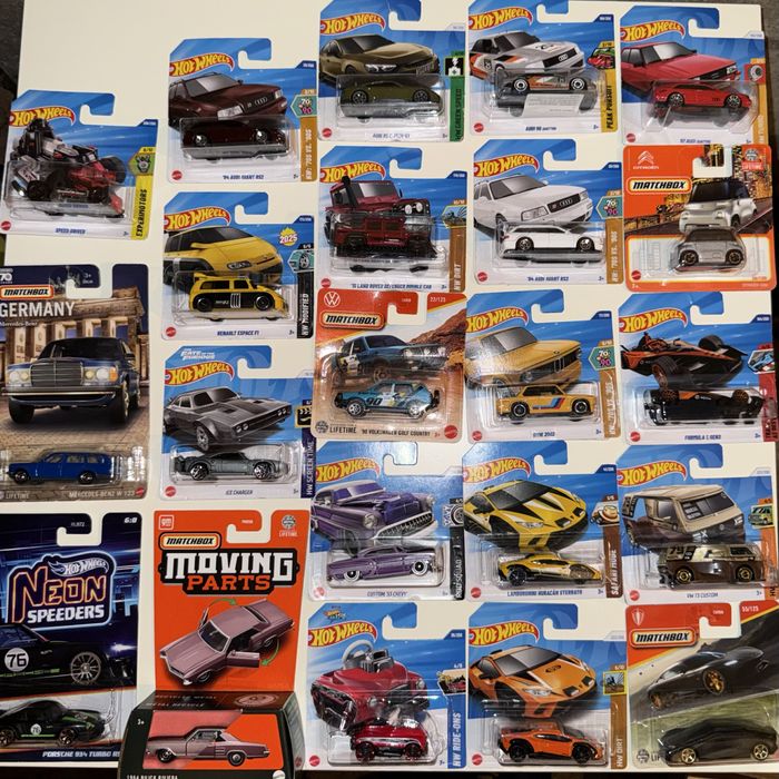 Hot Wheels Premium, Mainline, Matchbox Collectors