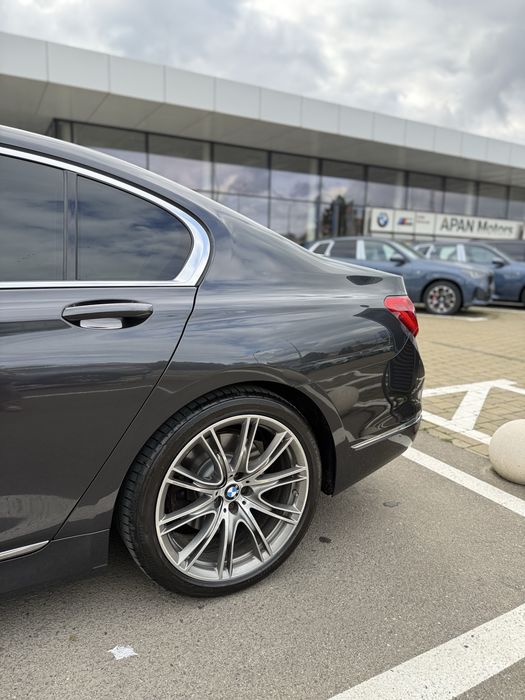 BMW 730Ld xDrive / Long / Individual / IMPECABIL