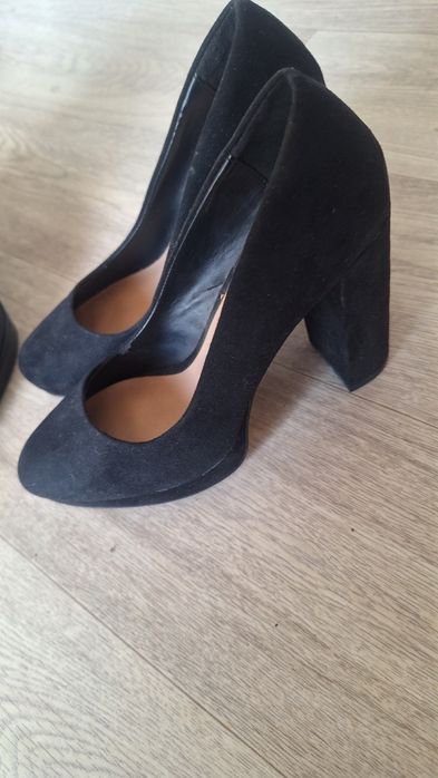 36/37 размер срочно 1 пара 800тг