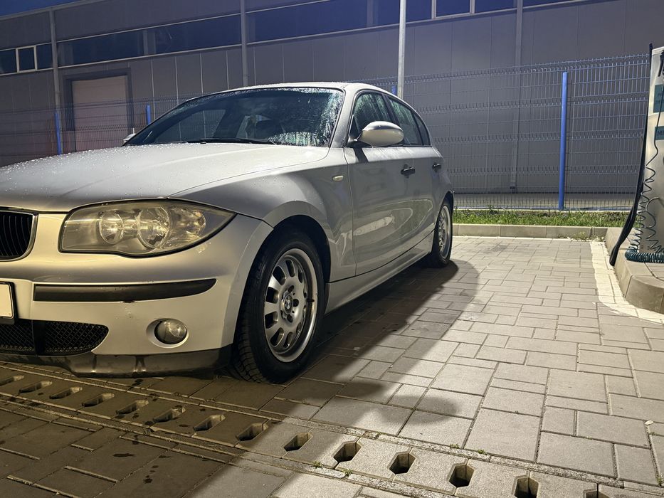 Bmw E87 118.    Nu fac schimburi