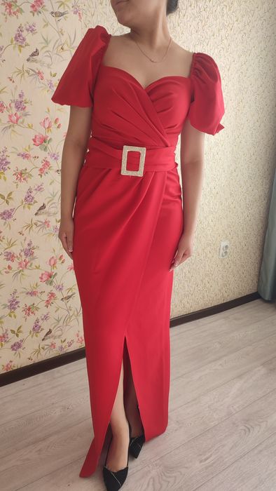 Продам платье вечернее