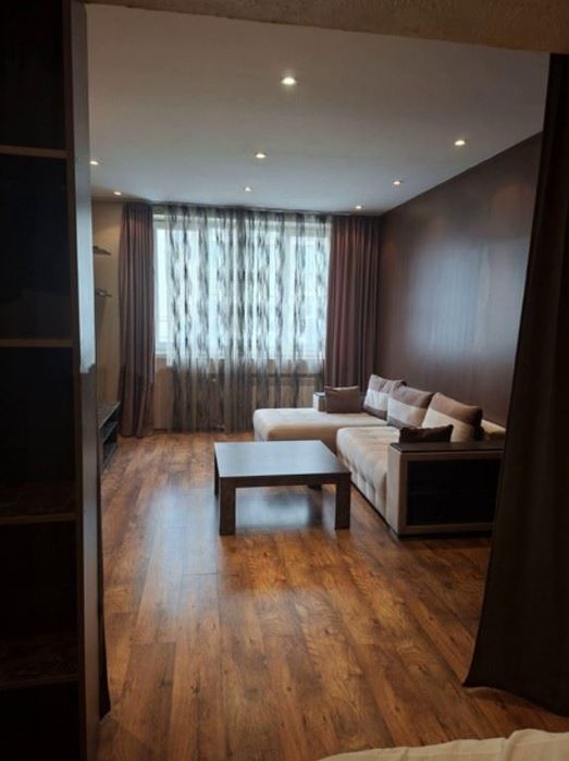 Дава се под наем Двустаен апартамент в София, Център - 60 кв.м за 697.17 € - Снимка #3