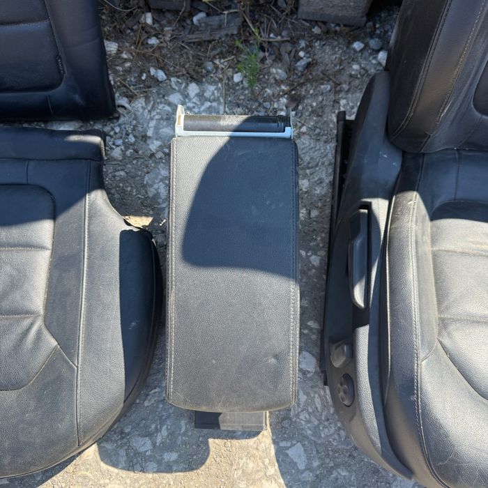 Салон за VW Passat 7 комби кожа забележка ном 4579 1540-4579-1540