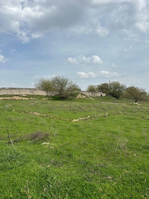 Земля 60 соток Назарбек ипотеки нет только наличными Орентир Комплекс