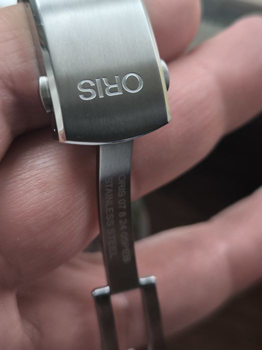 Oris aquis small second