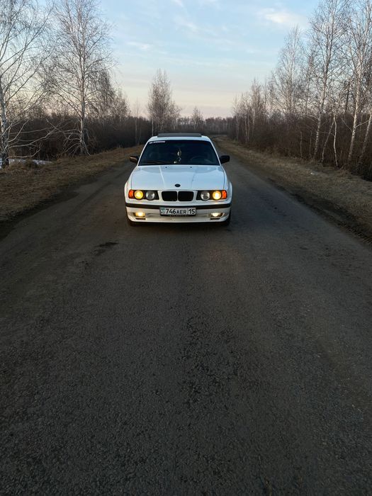 Продам BMW 525..