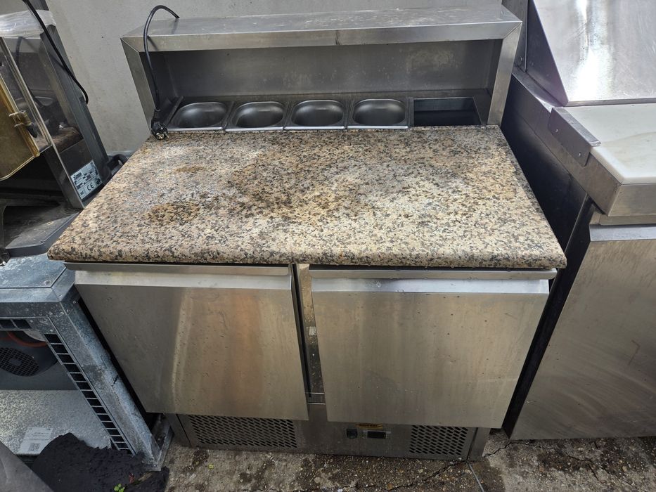 Vitrina rece, dulap cald inox, masa calda expunere