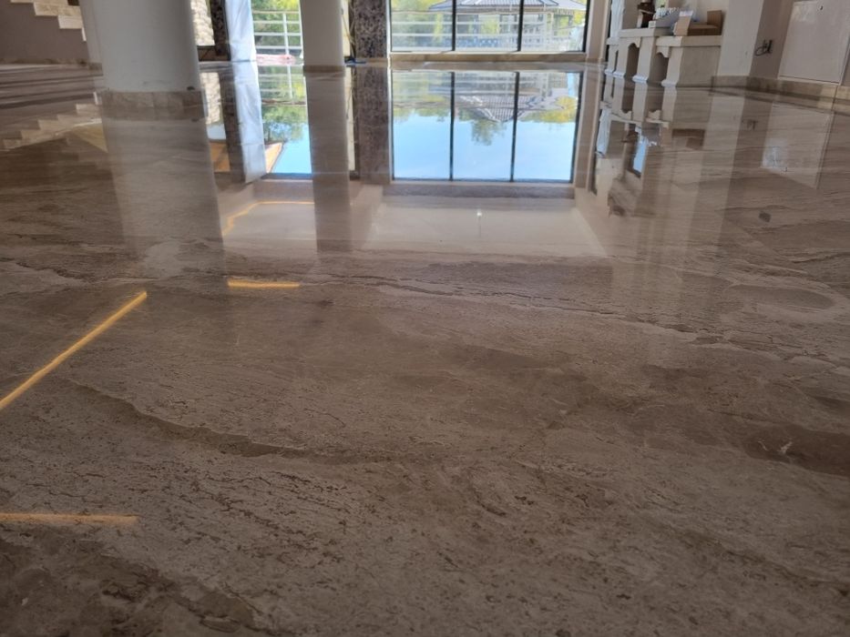 Șlefuit și lustruit marmura,mozaic,travertin,granit si mozaic