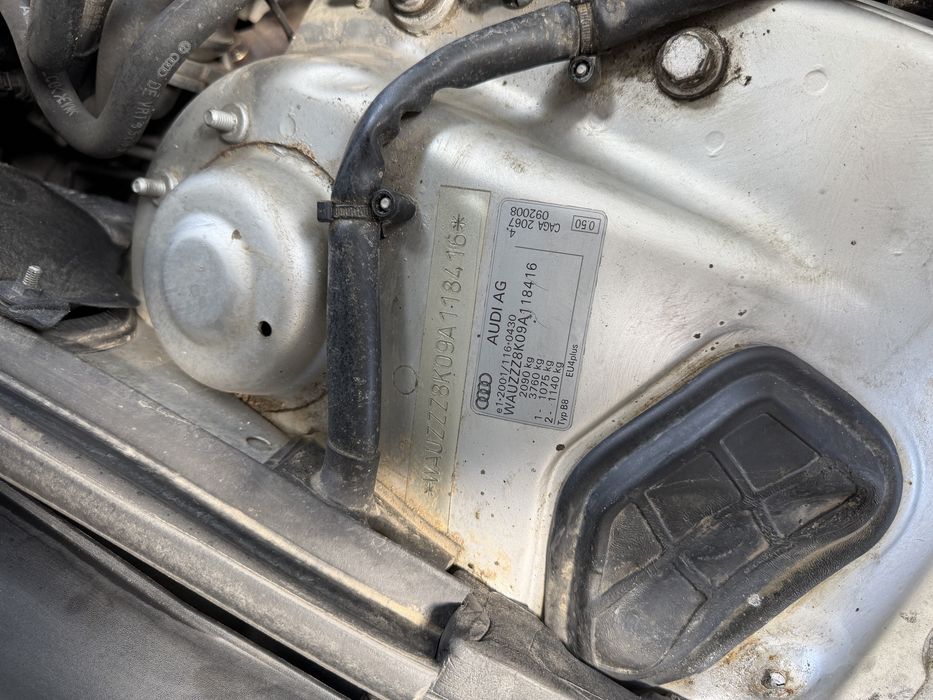 Audi A4 B8 2009 (2.0 143cp)