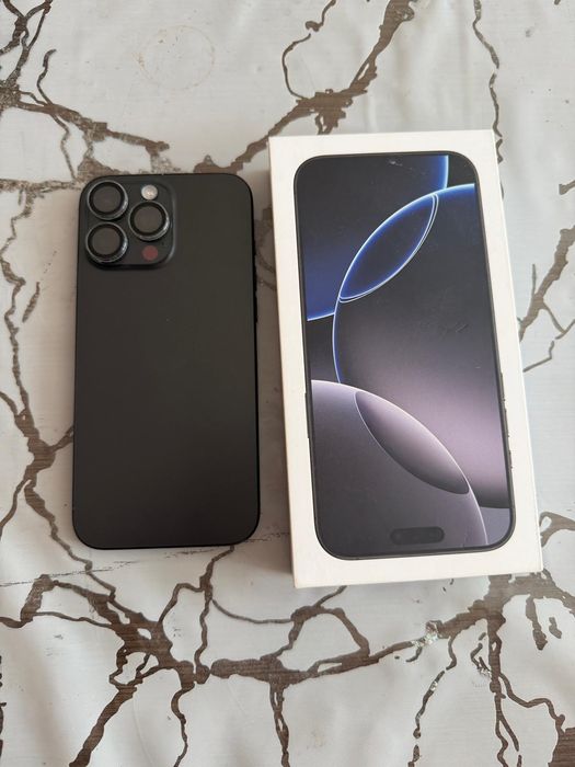 Vând iPhone 16 pro max