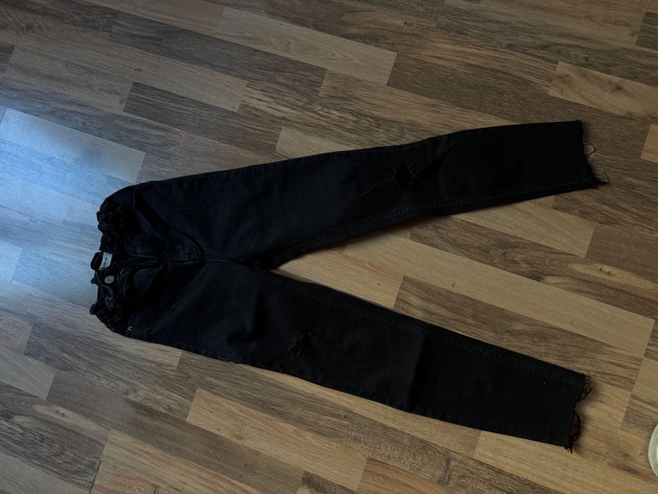 Дънки Zara, Bershka, Stradivarius