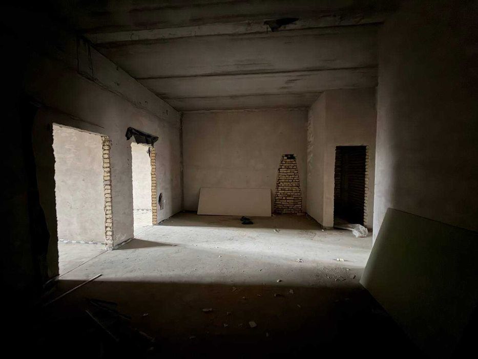 Продаётся 3х комн квартира на 2 этаже Ор-р Теракзор