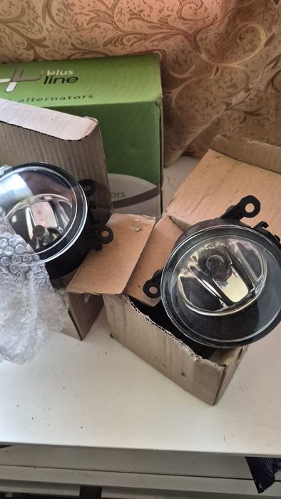 DIVERSE AUTO. Proiectoare ceata Duster 2010+, electromotor 12V, radiator golf IV 2009+