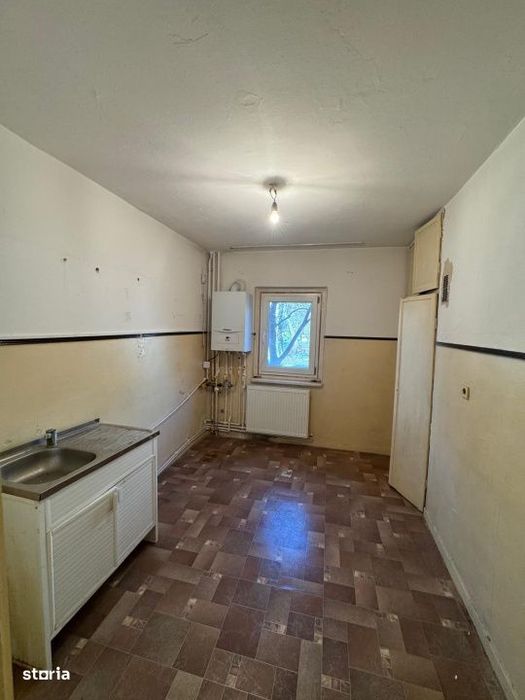 Apartament 2 camere, 52 mp, zona Rovine