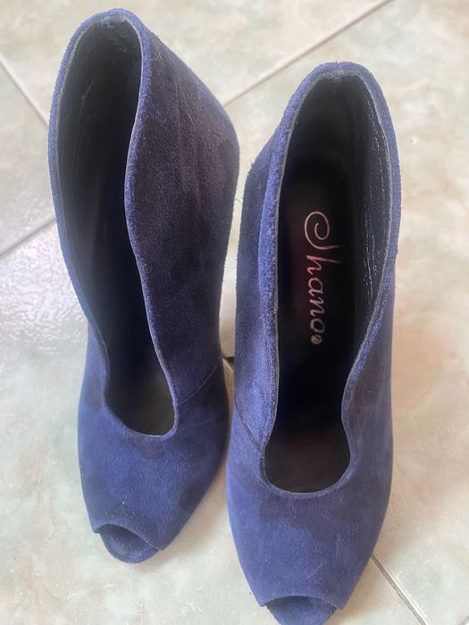 Дамски обувки - естествен велур