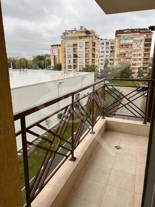 Дава се под наем Тристаен апартамент в София, Надежда 1 - 70 кв.м за 698.19 € - Снимка #11