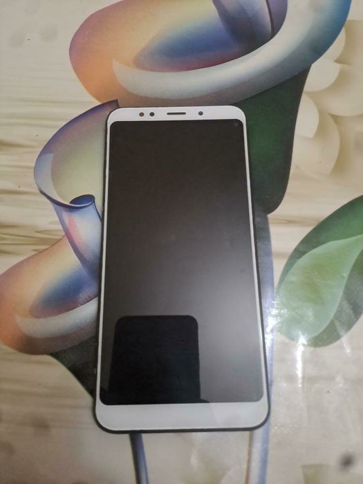Redmi 5 plus holati ideal