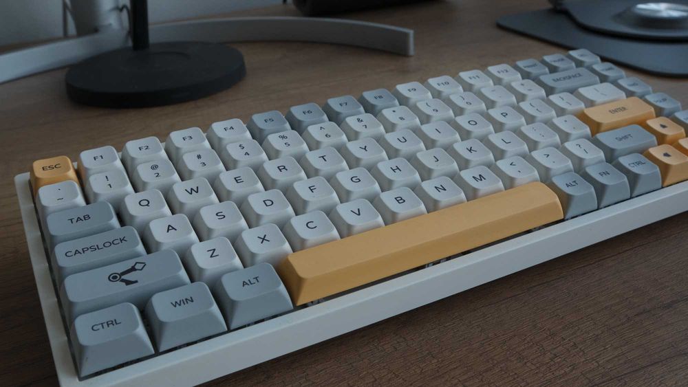 Tastatură Mecanică Wireless RK84
