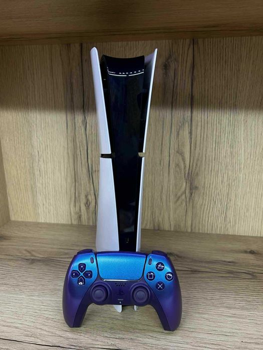 Kонзола Sony PlayStation 5 Slim Digital CFI-2016 / Перфектна