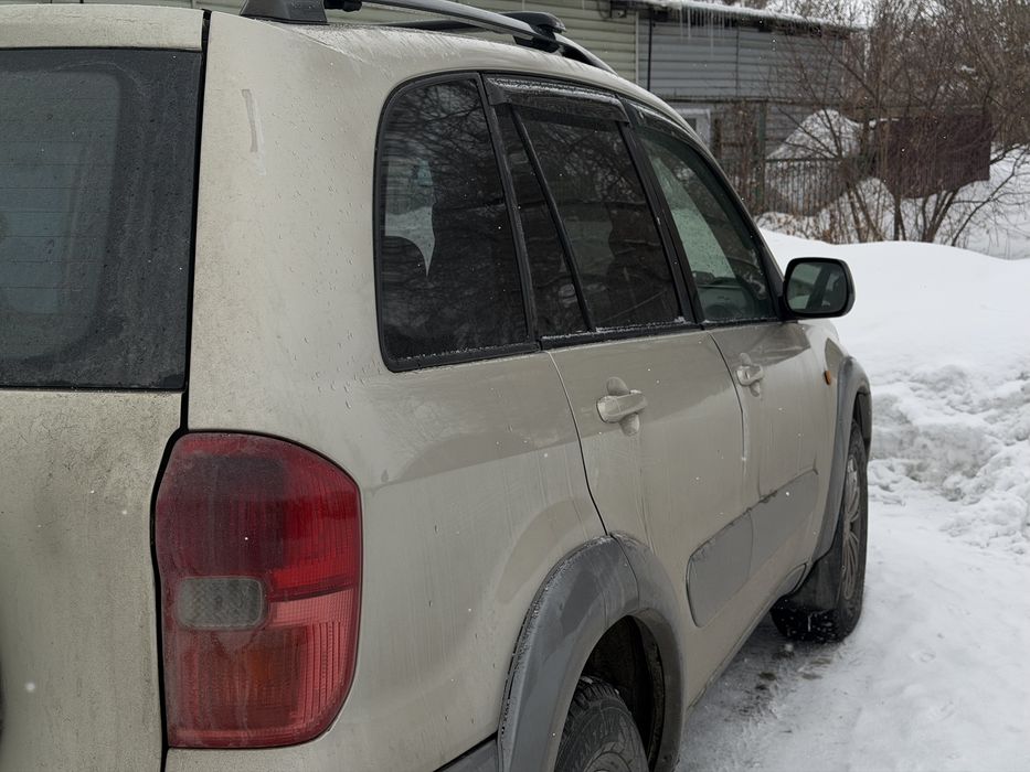 Пролажа Toyota RAV4