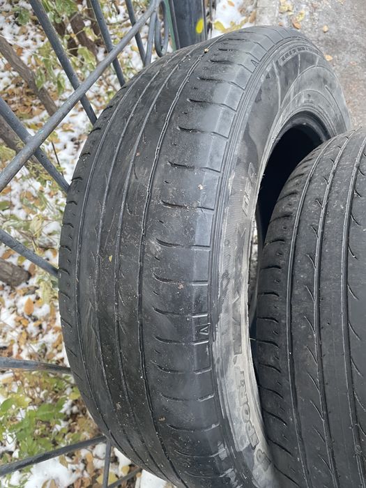 Шины Dunlop 235 65 R18 летние