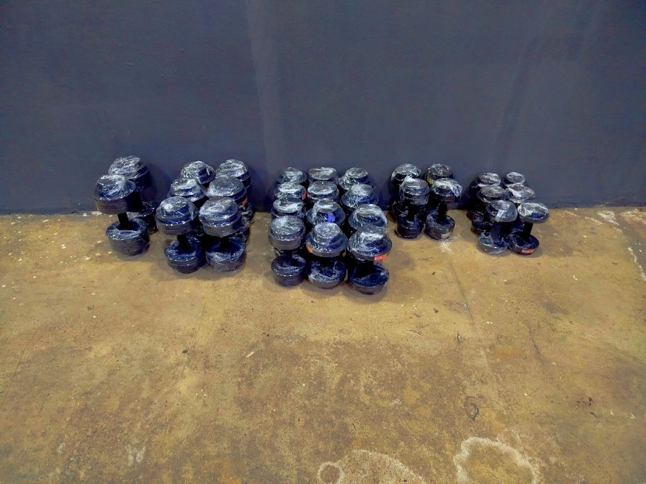 Гантели, местные от 5 до 50 кг