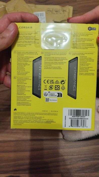 Ram Corsair RGB 32GB (2 x 16) 6000 MHz  CL30 Expo