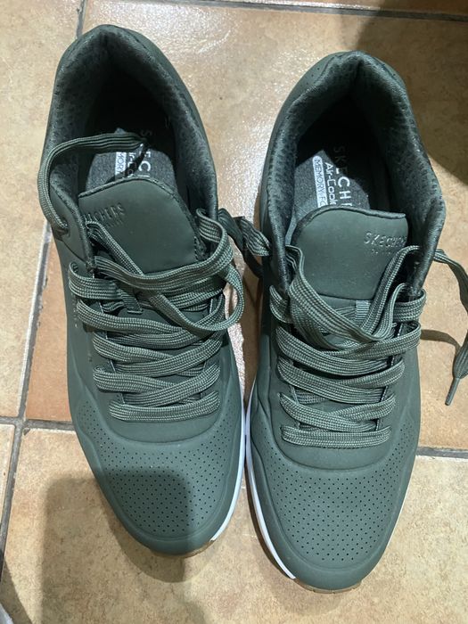 Adidasi barbati Skechers