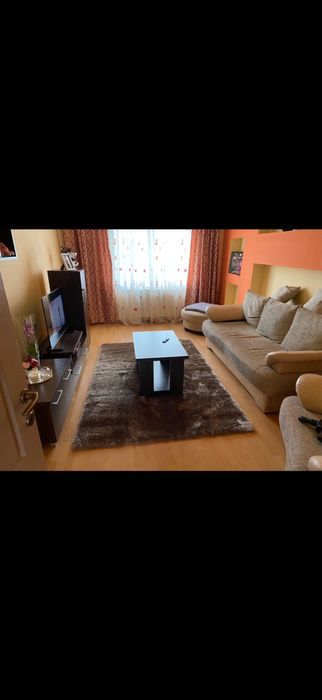 Vand apartament 3 camere (fara agentie )