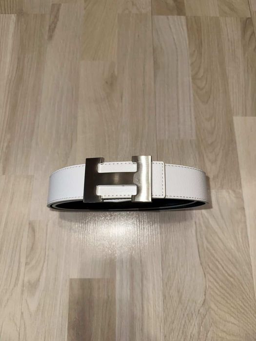 Чисто Нов Hermes Колан