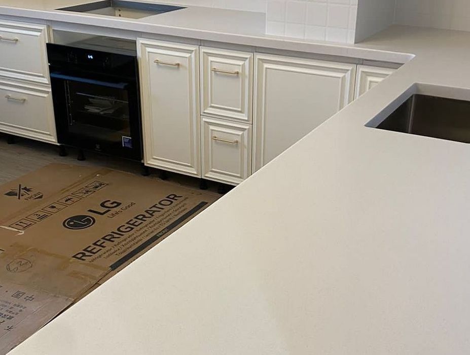 Столешницы,кварц,акрил,кухонный гарнитур,гранит,мрамор,керамогранит