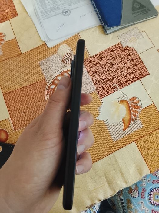 Продам xiaomi 14 T pro 528 gb