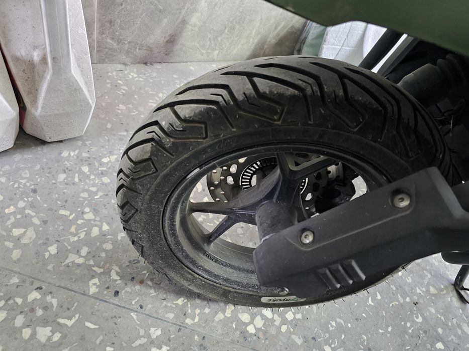 Продам скутер танк