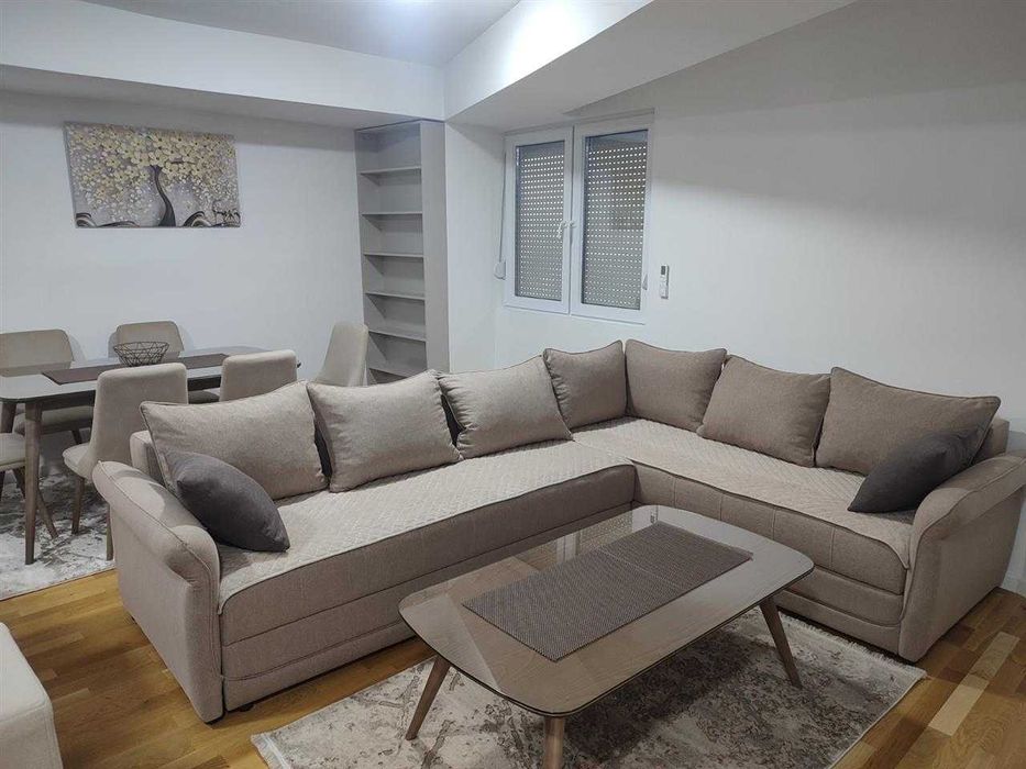 Двустаен имот в кв.Разсадника