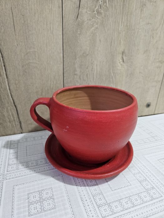 Ghiveci sub forma de ceasca ( ceramica)