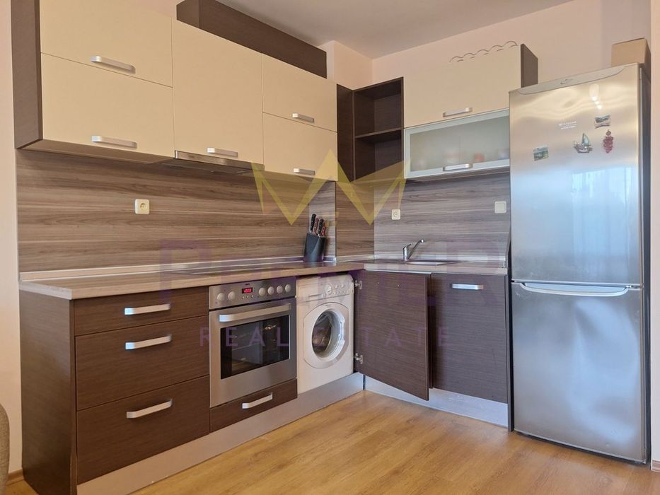 Продава се Тристаен апартамент в к.к. Слънчев бряг - 93 кв.м за 1065 €/кв.м - Снимка #2
