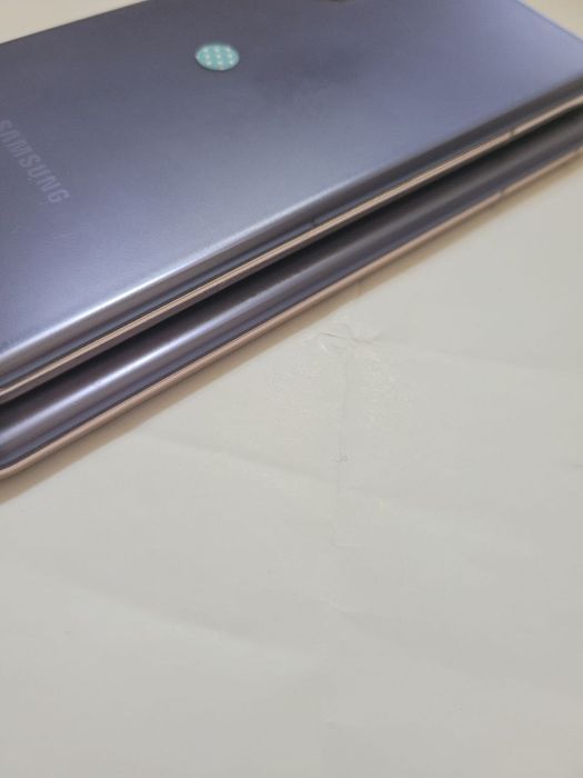 Samsung galaxy S21  5G