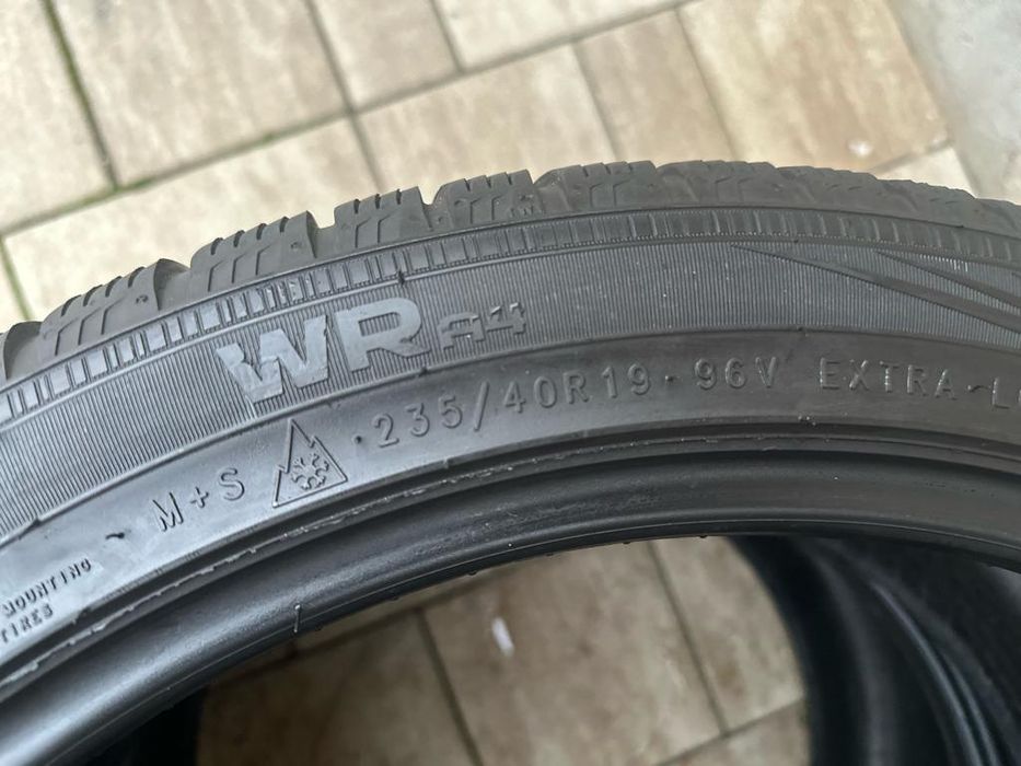 Anvelope /cauciucuri iarna 235/40/19 Nokian