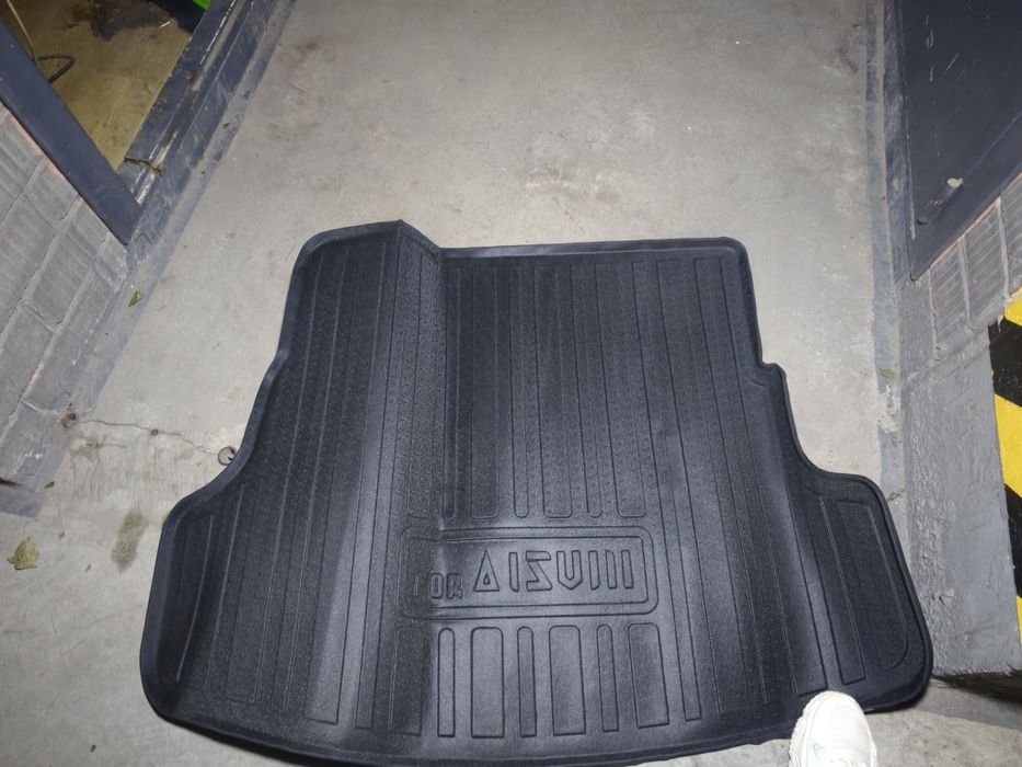 Коврик на Changan aisvin.