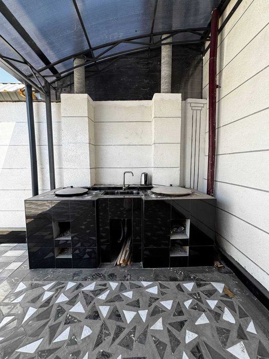 *Дом ул.Маргиланская,4ком 2сотки..Азербаджанский центр По цене квартир