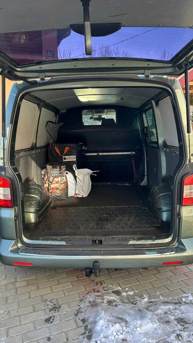 Volwagen Transporter T5 2010