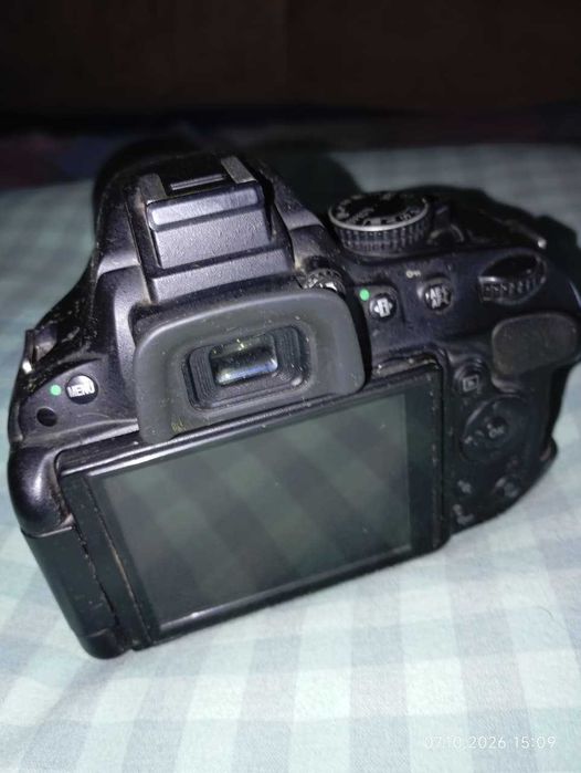 Зеркальный фотоаппарат Nikon D5100